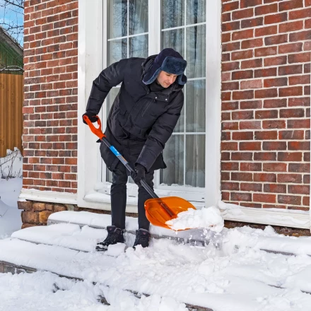 Лопата для уборки снега поликарбонат Сибртех, 465х410х1390 мм, стальной черенок, усиленная 61655 купить в Когалыме
