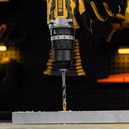 Сверло спиральное по металлу Denzel 7,0 x 109мм, Р6М5, Golden Tip, многогранная заточка 718280 купить в Когалыме