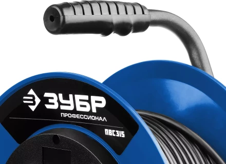 Удлинитель на катушке &quot;ПВС 315&quot;, 30 м, 3500 Вт, 4 гнезда, IP44, ПВС 3х1,5 кв мм, ЗУБР 55081-30 купить в Когалыме