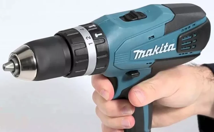 Аккумуляторная дрель -шуруповерт Makita HP457DWE купить в Когалыме