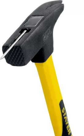 Молоток КРОВЕЛЬЩИКА PRO 600г с фиберглассовой рукояткой, STAYER Professional 20201 20201 купить в Когалыме