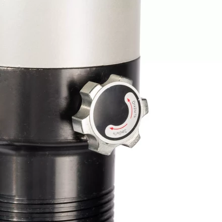 Съемник гидравлический самоцентрирующийся автономный КВТ СГСА-10К со встроенным насосом усилием 10 т (91805) купить в Когалыме