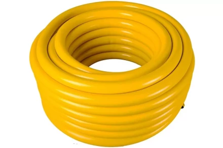 Шланг Вихрь поливочный ПВХ усиленный, пищевой трехслойный армированный 1", 25м (жёлтый) 73/7/2/34 купить в Когалыме