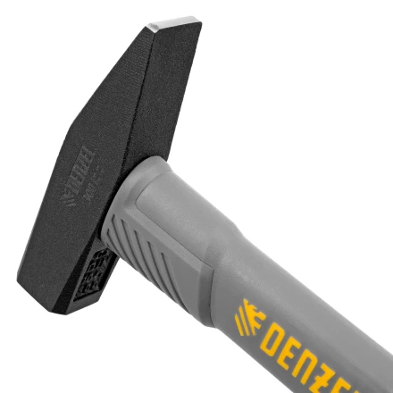 Молоток слесарный, 300 г Denzel, кованый, фибергласовая рукоятка c TPR покрытием 10483 купить в Когалыме