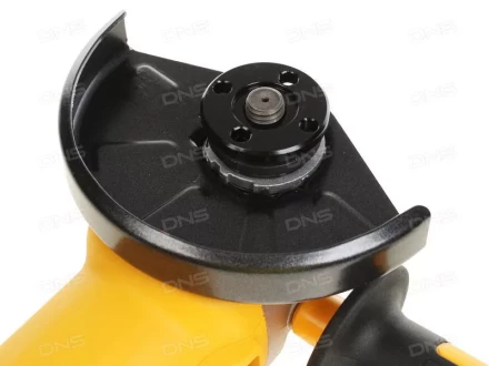 Угловая шлифмашина DeWalt DWE 4205 купить в Когалыме