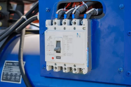 Дизельный генератор Vektor AD-50Y-T400 купить в Когалыме