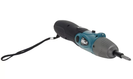 Отвертка Makita 6723DW с набором бит в кейсе купить в Когалыме