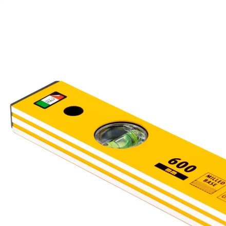 Уровень алюминиевый, 600 мм, фрезерованный, 3 глазка Denzel 33681 купить в Когалыме