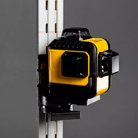 Лазерный уровень мультипризменный LX 360-3 Red, 30 м, 635 нм, аккумулятор Li 2800 мАч, резьба 5/8" Denzel 35077 купить в Когалыме