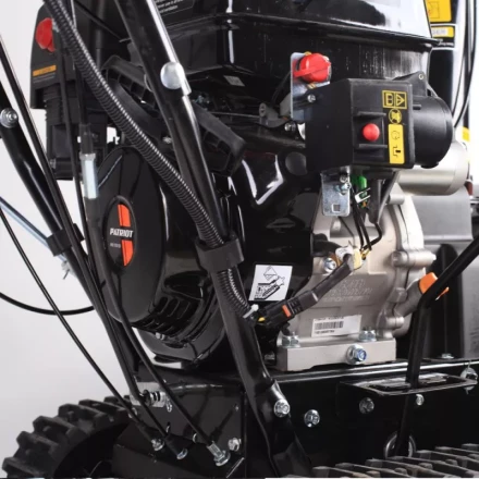 Гусеничный бензиновый снегоуборщик PATRIOT PRO 1150 ED купить в Когалыме