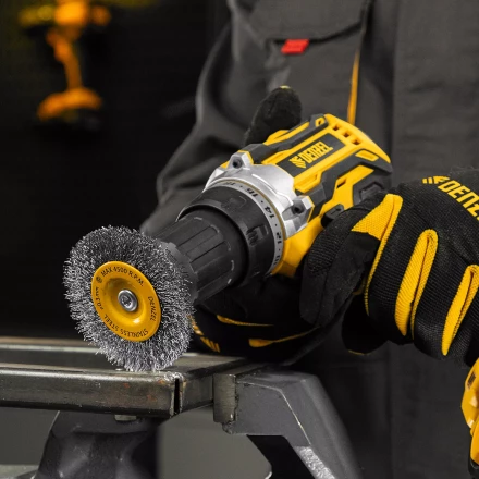 Щетка для дрели, 75 мм, Плоская, со шпилькой, нержавеющая витая проволока Denzel 744603 купить в Когалыме