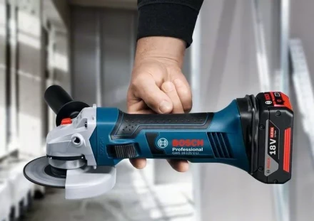 Шлифмашина УШМ BOSCH GWS 18-125 V-Li купить в Когалыме