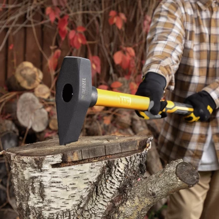 Колун-кувалда 3000 г Denzel 21851, кованая, фибергласовая  рукоятка c TPR покрытием, 880 мм купить в Когалыме