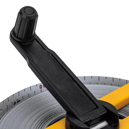 Рулетка геодезическая 50 м х 13 мм Denzel 31492, открытый корпус, металлическая лента купить в Когалыме