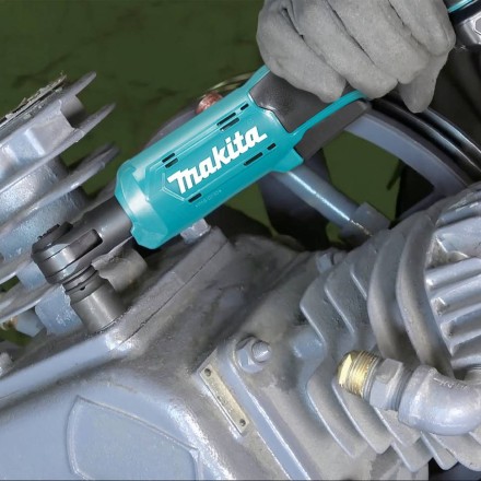 Аккумуляторный угловой гайковерт Makita WR100DZ (без АКБ и ЗУ) купить в Когалыме