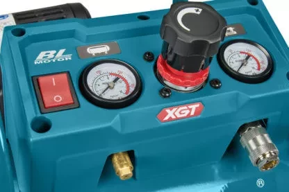 Компрессор аккумуляторный  Makita AC001GZ (9.3 bar, 40V,  без АКБ и ЗУ) купить в Когалыме