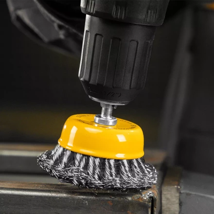 Щетка для дрели Denzel, 65 мм, Чашка, со шпилькой, нержавеющая крученая проволока 744643 купить в Когалыме