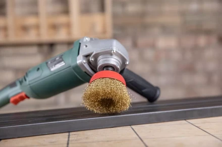 Кордщетка HAMMER чаша 85мм для УШМ гофрированная латунированная сталь (207-103) купить в Когалыме