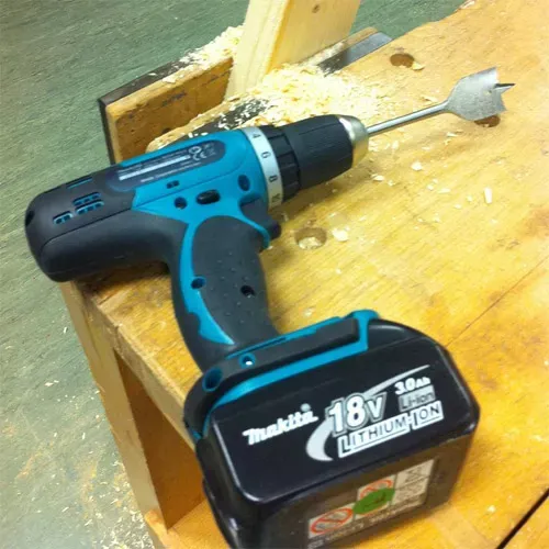 Дрель-шуруповерт аккумуляторная Makita DDF453RFE купить в Когалыме