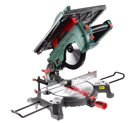 Пила торцовочная Hammer Flex STL1800/250C купить в Когалыме