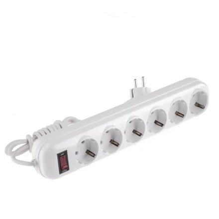 Удлинитель бытовой с заземлением и выключателем 2 м 6 розеток 10 A серия УХз10 Denzel 95980 купить в Когалыме