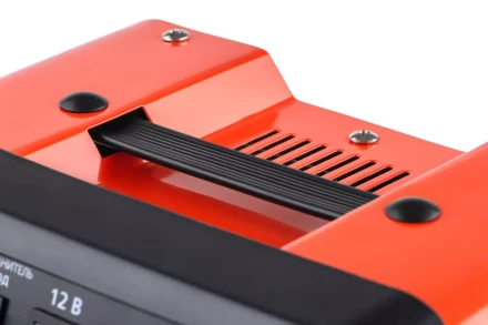 Устройство зарядное WESTER CH20 купить в Когалыме