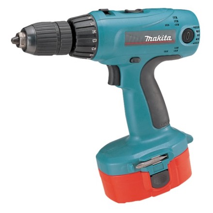 Аккумуляторная дрель-шуруповерт Makita 6347DWAE купить в Когалыме