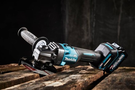Угловая шлифовальная машина XTG Makita GA005GM201 купить в Когалыме