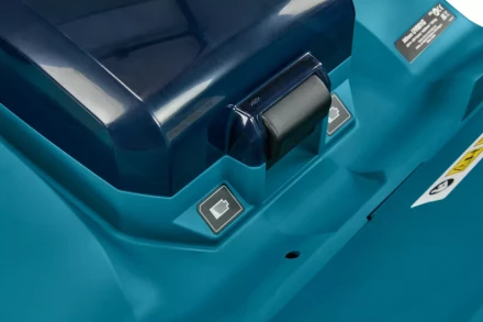 Аккумуляторный 40V скарификатор Makita UV001GM201 (2 АКБ 4Ач, ЗУ) купить в Когалыме