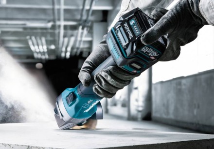 Угловая шлифовальная машина XGT Makita GA004GM201 купить в Когалыме