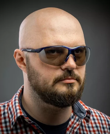 ЗУБР ПРОГРЕСС, открытого типа, серые, стекло устойчивое к царапинам и запотеванию, защитные очки, Профессионал (110323) купить в Когалыме