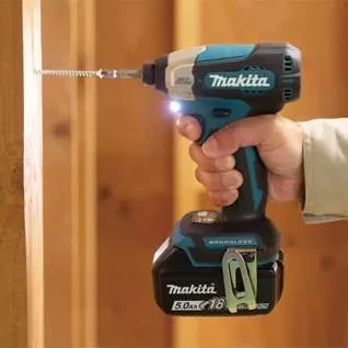 Аккумуляторный ударный шуруповерт Makita DTD157RTJ купить в Когалыме