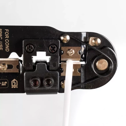 Кримпер многофункциональный КВТ JT-210 со встроенным модулем для обжима RJ-45 (84824) купить в Когалыме