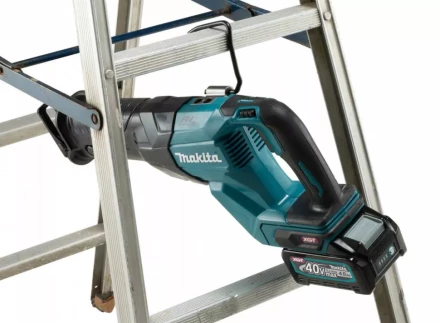 Аккумуляторная сабельная пила Makita XGT JR001GM201 купить в Когалыме