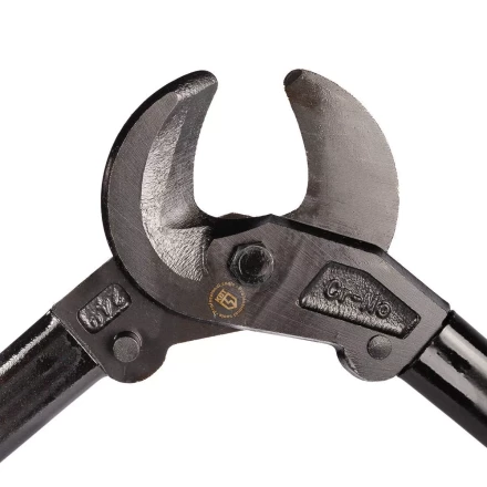 Ножницы для резки кабеля с ленточной броней КВТ НК-25  до 25 мм (101965) купить в Когалыме