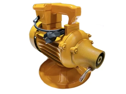 Электропривод глубинного вибратора для бетона TOR ZN70-C 1024064 купить в Когалыме