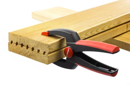 Струбцина ЗУБР "МАСТЕР" быстрозажимная, 85мм 32246-85 купить в Когалыме