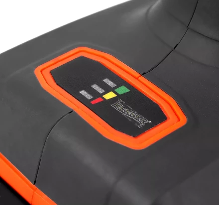 Аккумуляторная циркулярная пила MESSER DCH1 125мм 4Ач купить в Когалыме