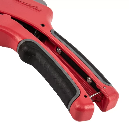 Ножницы для резки изделий из ПВХ, D до 42 мм, лезвие из нерж. стали, автоматич. Matrix 78411 купить в Когалыме