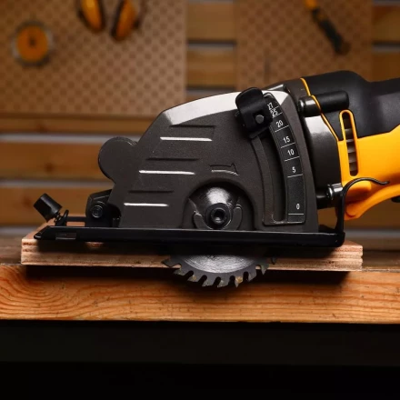 Пила многофункциональная DKCS1000 DEKO, 063-4201 купить в Когалыме