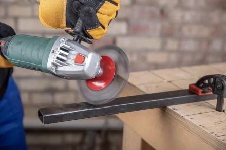 Кордщетка HAMMER тарелка 125мм для УШМ витая сталь (207-113) купить в Когалыме