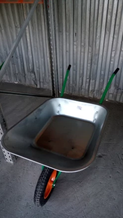 Тачка садовая грузоподъемность 90 кг объем 65 л 689843 купить в Когалыме