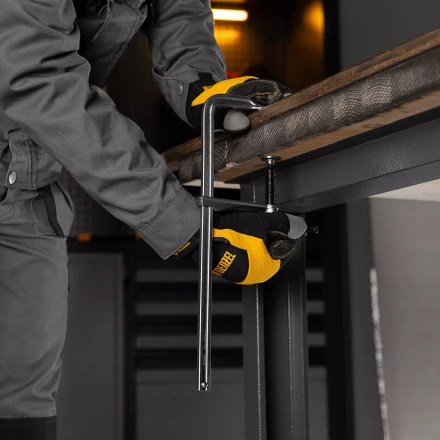 Струбцина F-образная Denzel, 80x300мм, кованая 20466 купить в Когалыме