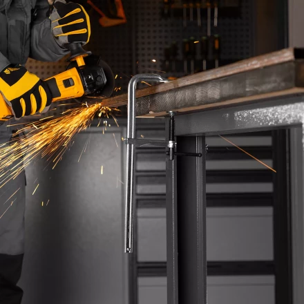 Струбцина F-образная Denzel, 80x300мм, кованая 20466 купить в Когалыме