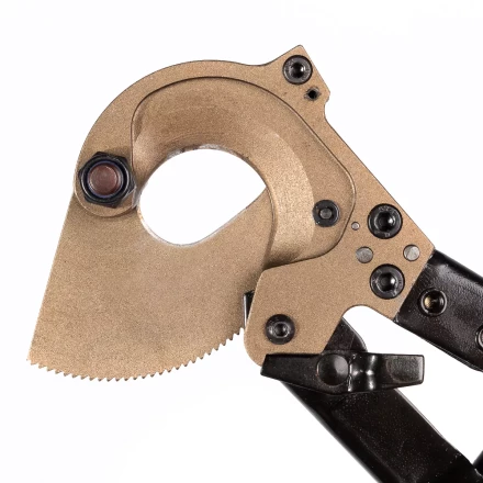 Секторные ножницы КВТ НСТ-32 для резки кабелей до 32 мм, проводов АС со стальным сердечником и прутков из низкоуглеродистой стали (84393) купить в Когалыме