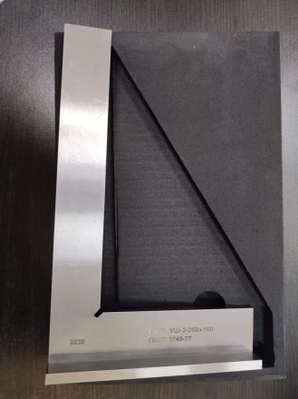 Угольник УШ-1-250 (250х160) кл. 2 купить в Когалыме