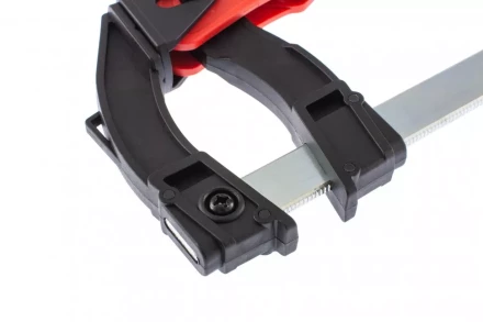 Струбцина реечная быстрозажимная пластиковый корпус рычажно-храповой механизм 300 х 90 х 390 мм штанга 5 х 20 мм Matrix 20738 купить в Когалыме