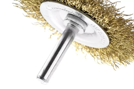 Кордщетка HAMMER плоская 63мм для дрели гофрированная латунированная сталь (207-206) купить в Когалыме