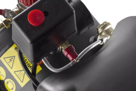 Поршневой масляный компрессор WESTER WK1800/24C купить в Когалыме