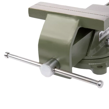 Тиски слесарные Сибртех 18620, 150 мм, стальные, поворотные купить в Когалыме